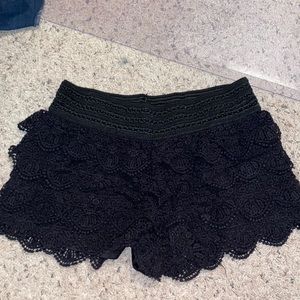 Black lace lay shorts
